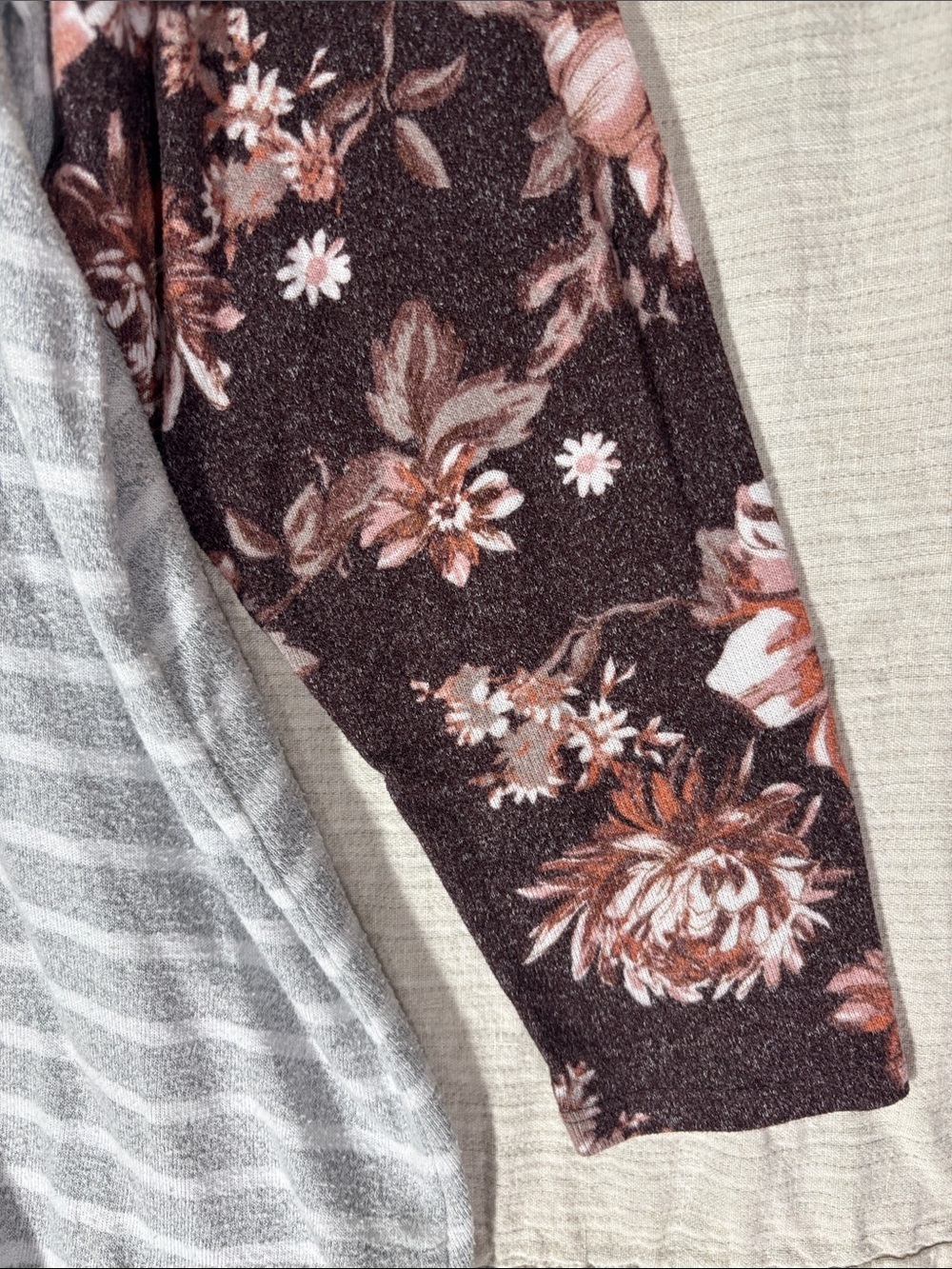 Gray Striped Long-Sleeve Raglan Tee with Brown Floral Sleeves - Picture 12 of 16